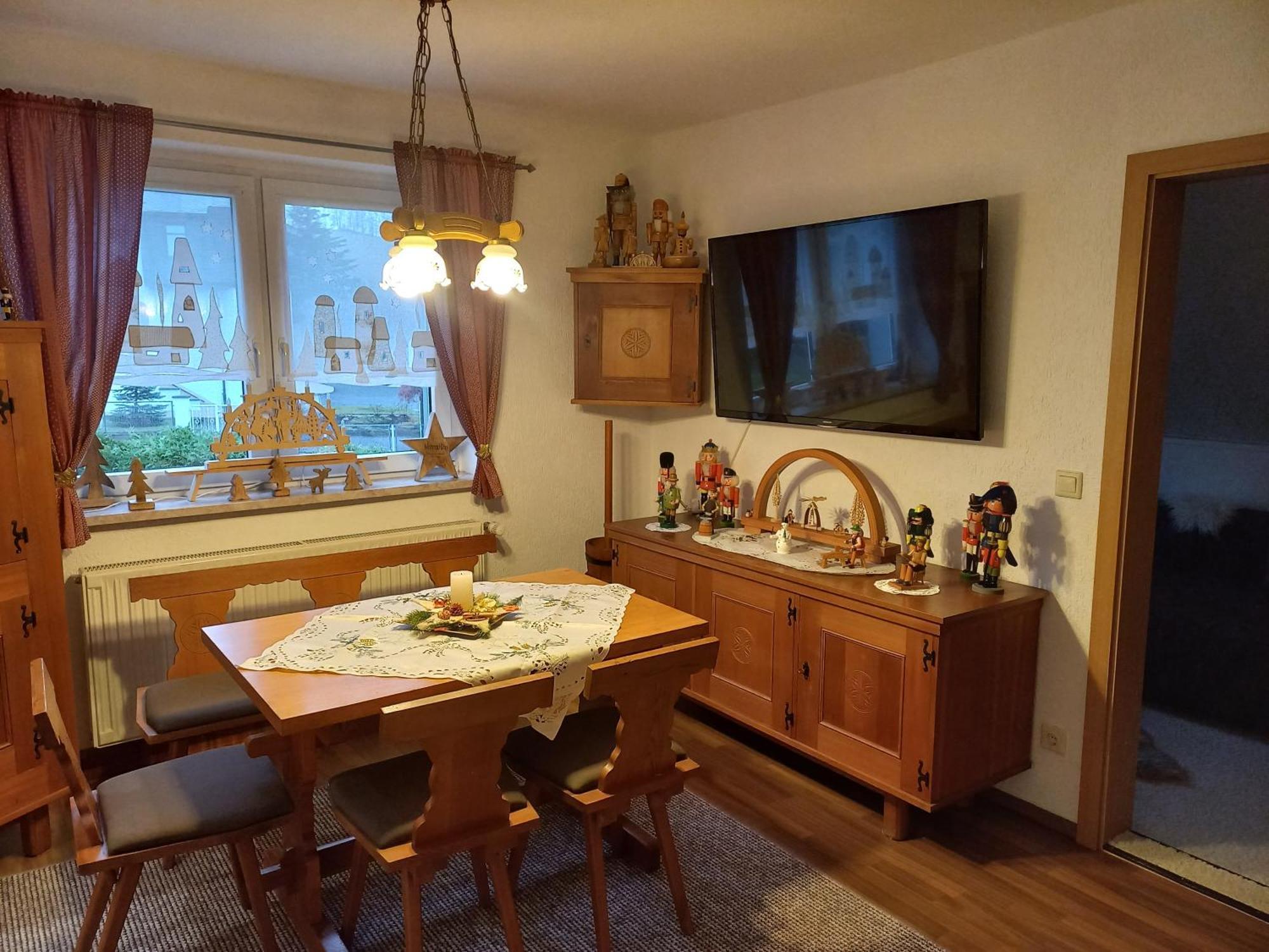 Ferienwohnung Im Erzgebirge Нойгаузен Екстер'єр фото